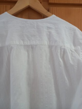 Blusa Ibicenca Springfield cruda bordada
