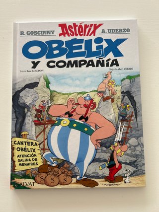 Obélix y compañía Asterix y Obelix