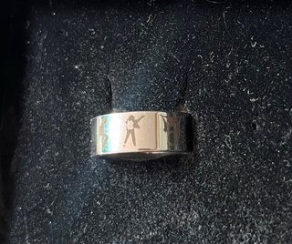 Anillo Michael Jackson. Perfil solidario