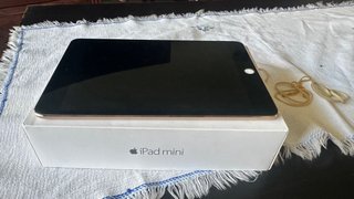 iPad mini 4 128 GB Oro