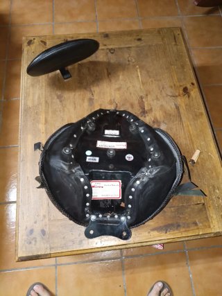 Asiento Mustang Harley Davidson Softail