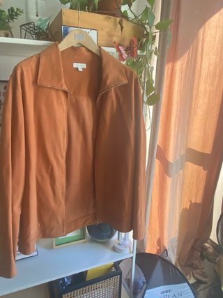 Chaqueta entretiempo color melocotón