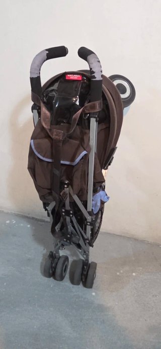 Silla de paseo Maclaren con saco incluido