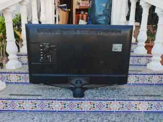 Samsung UE48J5570SUXXC Smart TV con defecto