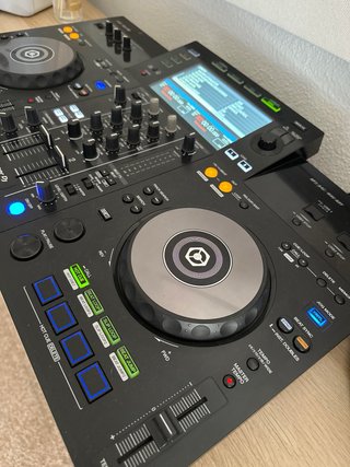 Controladora DJ Pioneer XDJ-RR Negra
