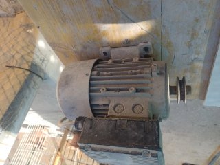 Motor Eléctrico 220V 0.75KW