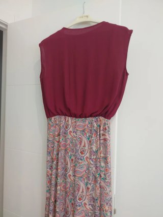Vestido largo estampado fluido