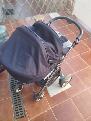 Carrito Bebécar azul marino chasis cromado