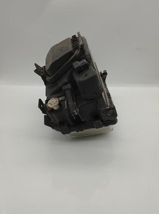 6354 faro izquierdo 8d0941029 audi a4