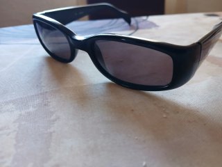 Gafas de sol Guess negras