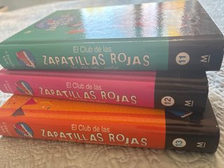 El club de las zapatillas rojas 11. Un, dos, tr...