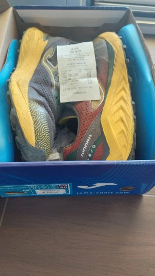 Scarpe da trail Joma & solette incluse
