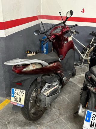Honda SH 300 Scooter