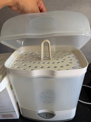 Sacaleches y esterilizador RH228