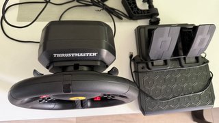 Volante Thrustmaster Ferrari T98 + Pedales