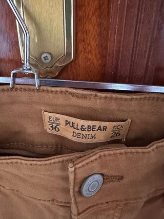 Pantalón Pull&Bear Camel Push Up Nuevo