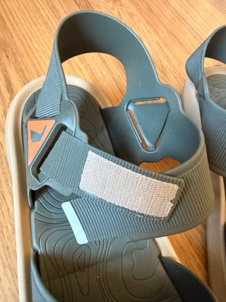 Sandalias / Chancletas Rider Caqui y Naranja