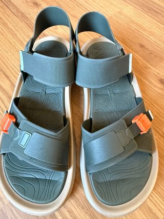 Sandalias / Chancletas Rider Caqui y Naranja