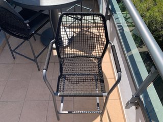 Meubles de jardín – Mesa alta + 4 sillas