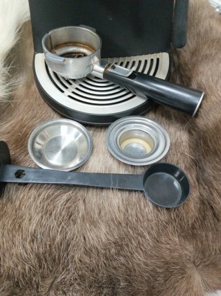Cafetera Polti Espressi 550