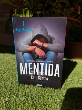 Libro mentida