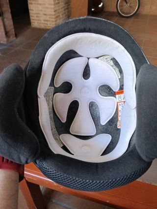 Casco de nieve negro snow