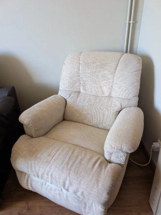 2 Sillones Reclinables de Tela Beige