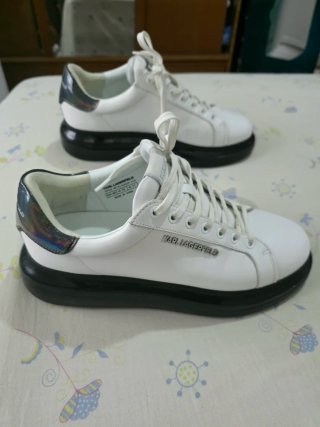 Zapatillas Karl Lagerfeld Blancas y Negras