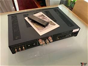 Amplificador Hegel H120 Negro