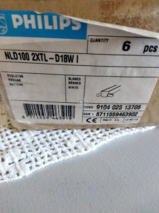 Regleta Philips Blanca 60cm