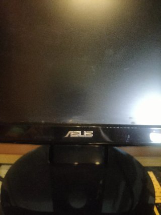 Monitor PC ASUS 21.5" Full HD (Modelo VH222D)