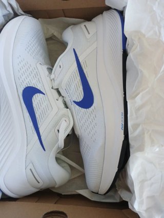 Nike Air Zoom Structure 24 Talla 42