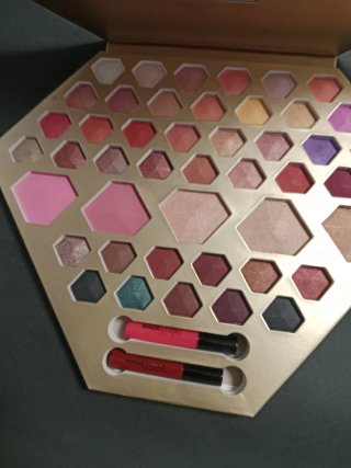 Paleta de sombras MAGIC STUDIO Diamond Passion