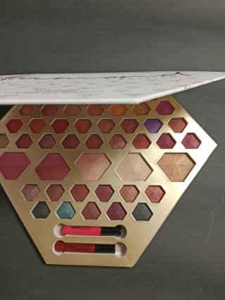 Paleta de sombras MAGIC STUDIO Diamond Passion