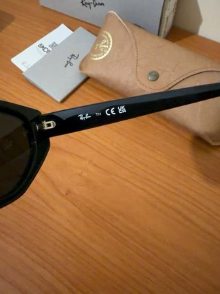 Gafas de sol Ray-Ban RB4473D negras originales