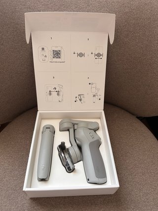 DJI Osmo Mobile SE Stabilizzatore Smartphone