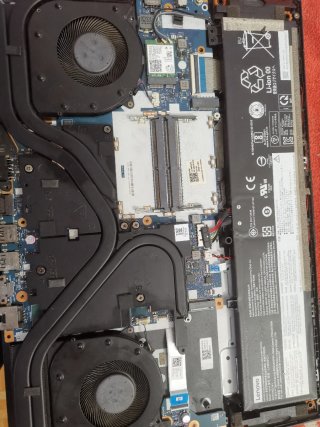 Portátil Lenovo LEGION 15ach6