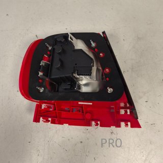 PILOTO TRASERO DERECHO AUDI A4 NUEVO 18556