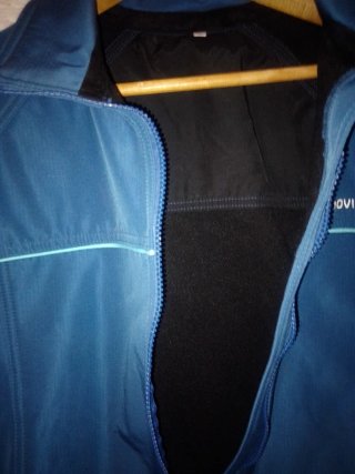 Chaqueta deportiva Movistar azul