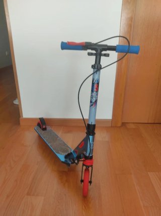 Patinete Oxelo Mid5 Azul y Rojo