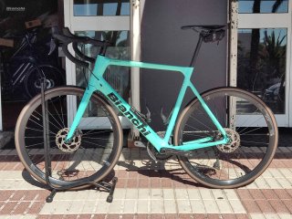 Bianchi Sprint 105 Di2 2023 Talla 61