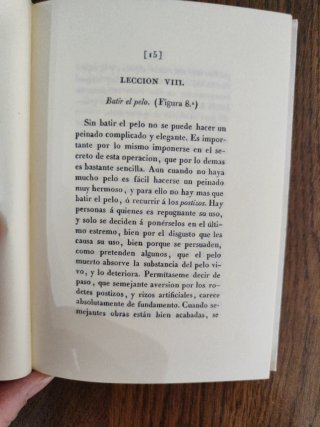 Libro peluquería arte de peinarse las señoras