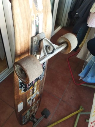 Monopatín largo madera 1m