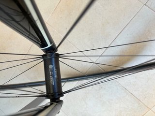 Ruote DT Swiss RC38T Mon Chasseral Carbonio