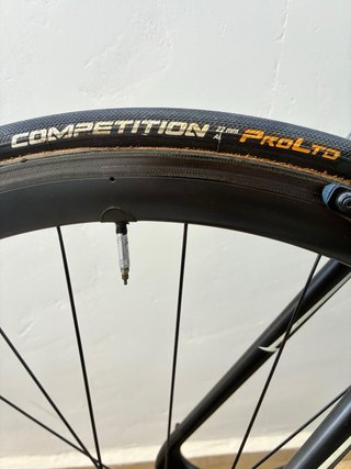 Ruote DT Swiss RC38T Mon Chasseral Carbonio