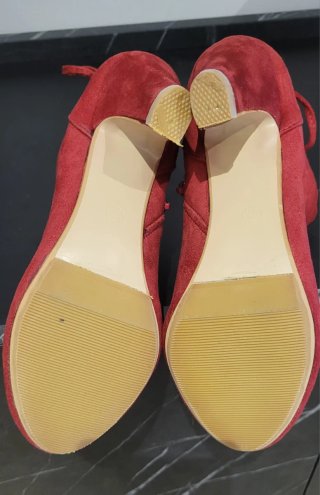Botines Rojos con Cordones