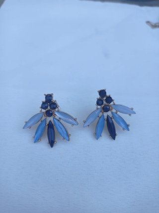 Pendientes vintage azules y dorados