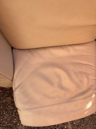 Sofá de piel Ikea beige