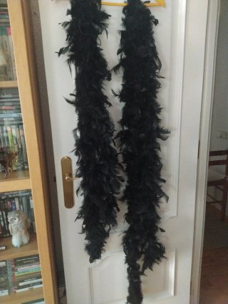 Plumas Negras per Costumi