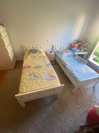 2 Camas Infantiles IKEA + Colchones + Ropa Cama